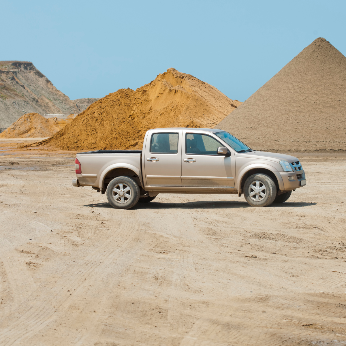 The Incredible Uses of Pickup Trucks in the Construction Industry