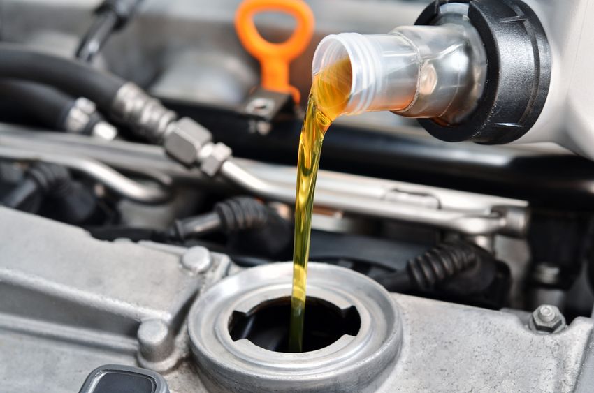 A Step-by-Step Guide to Checking and Changing Your Car’s Engine Oil at Home